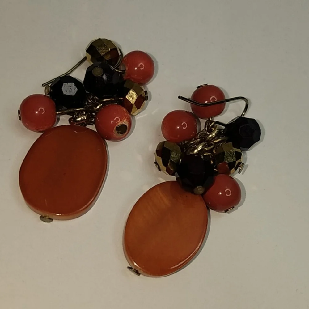 Fashion earrings, Cinnamon/brn pierced earrings - Picture 3 of 3